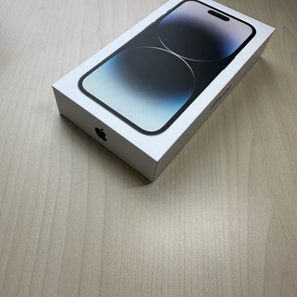 SOLD iPhone 14 Pro - Picture 4 of 6